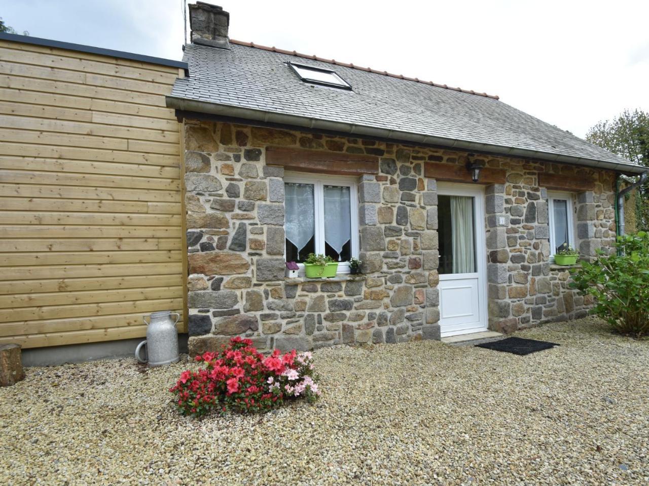 Vila Breton Stone House In Saint Gilles Les Bois Exteriér fotografie